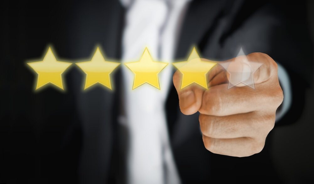 review-opinion-feedback-stars